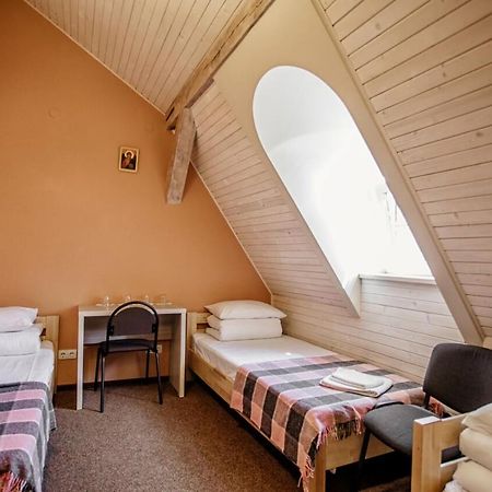 Guest House "Arkhistratyg" リヴィウ エクステリア 写真