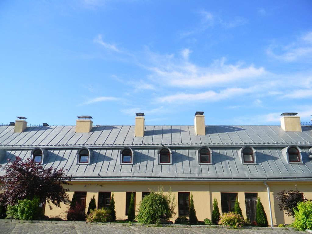 Guest House "Arkhistratyg" リヴィウ エクステリア 写真